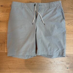 Faherty Light Gray Flat-Front Drawstring Shorts